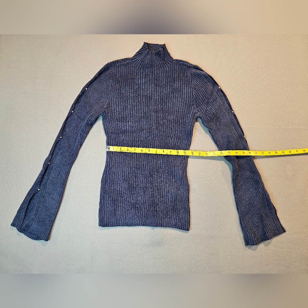 NWOT White House Black‎ Market Blue Sweater Size Medium